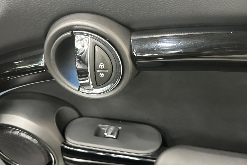 2024 MINI Cooper S Iconic Seaside Edition