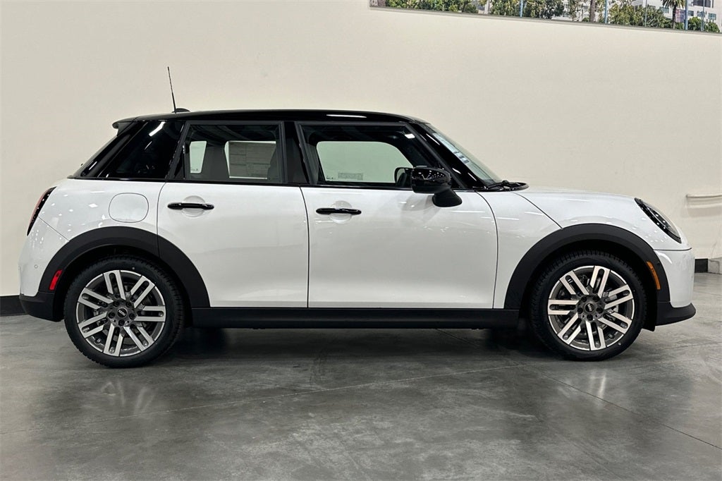 2026 MINI Hardtop 4 Door Cooper