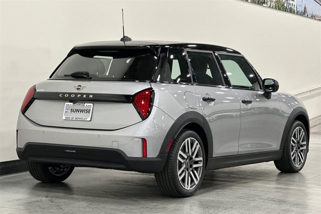 2026 MINI Hardtop 4 Door Cooper