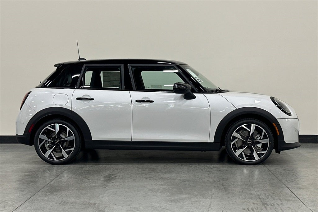 2026 MINI Hardtop 4 Door Cooper