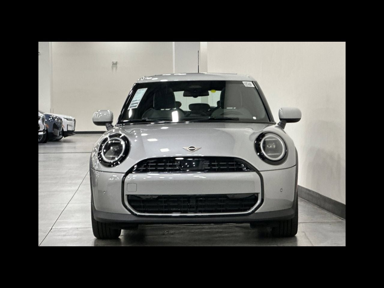 2026 MINI 4 DOOR SIGNATURE PLUS