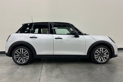 2026 MINI Cooper Oxford Edition