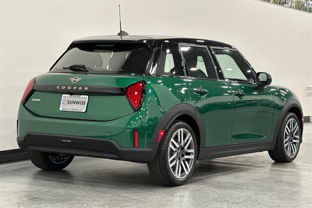 2026 MINI Hardtop 4 Door Cooper