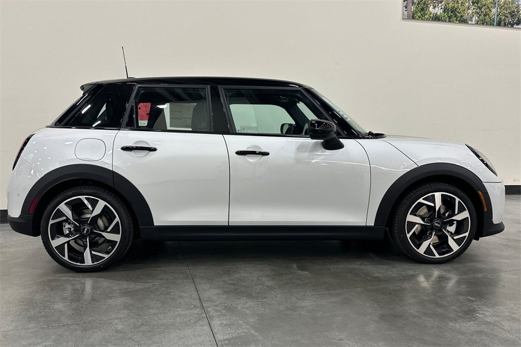 2026 MINI Hardtop 4 Door Cooper