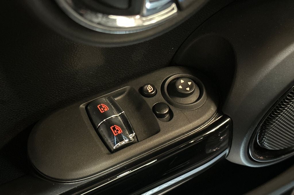 2023 MINI Cooper S Signature