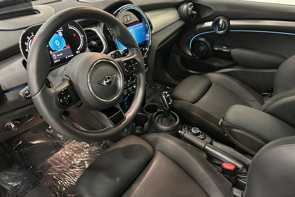 2024 MINI Cooper S Iconic