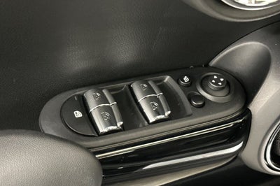 2024 MINI Cooper S Iconic