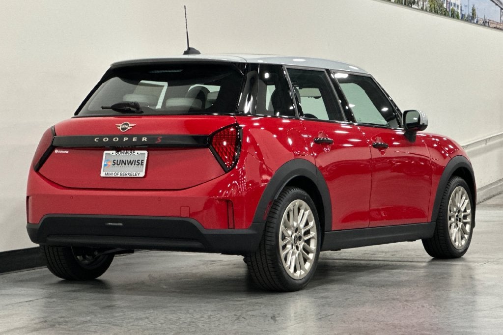 2027 MINI 4 DOOR SIGNATURE PLUS