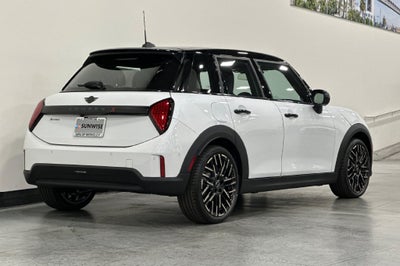 2027 MINI 4 DOOR ICONIC