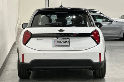 2027 MINI 4 DOOR ICONIC