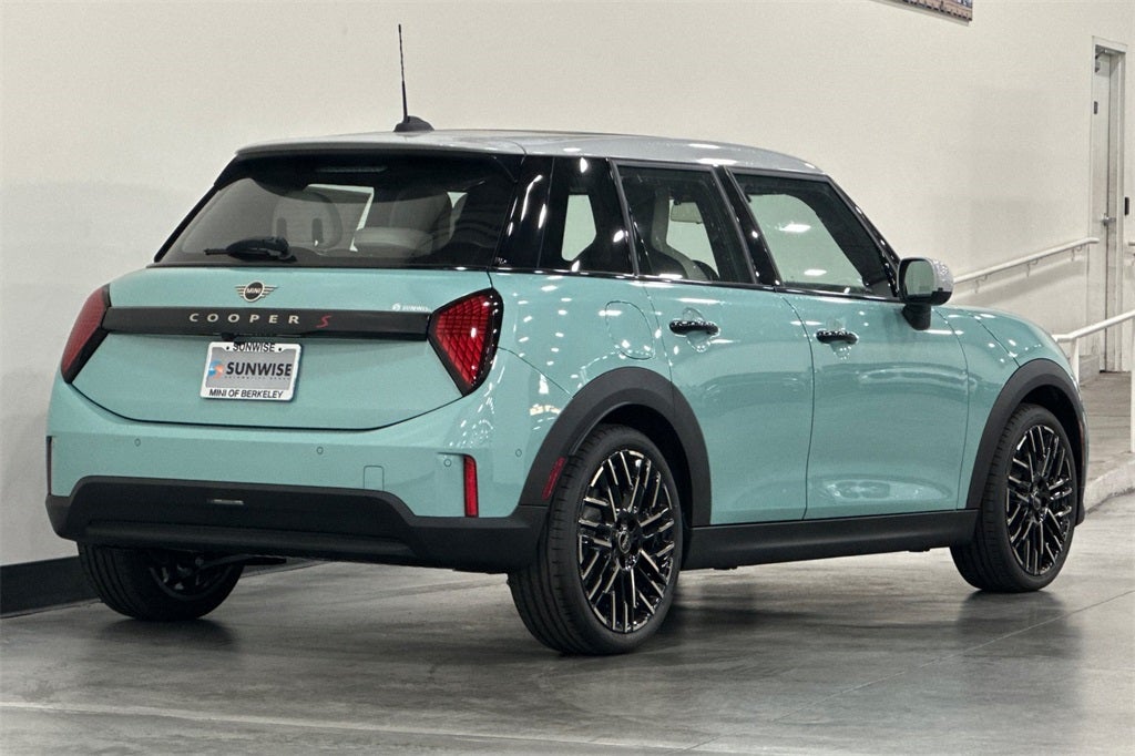 2026 MINI Hardtop 4 Door Cooper S