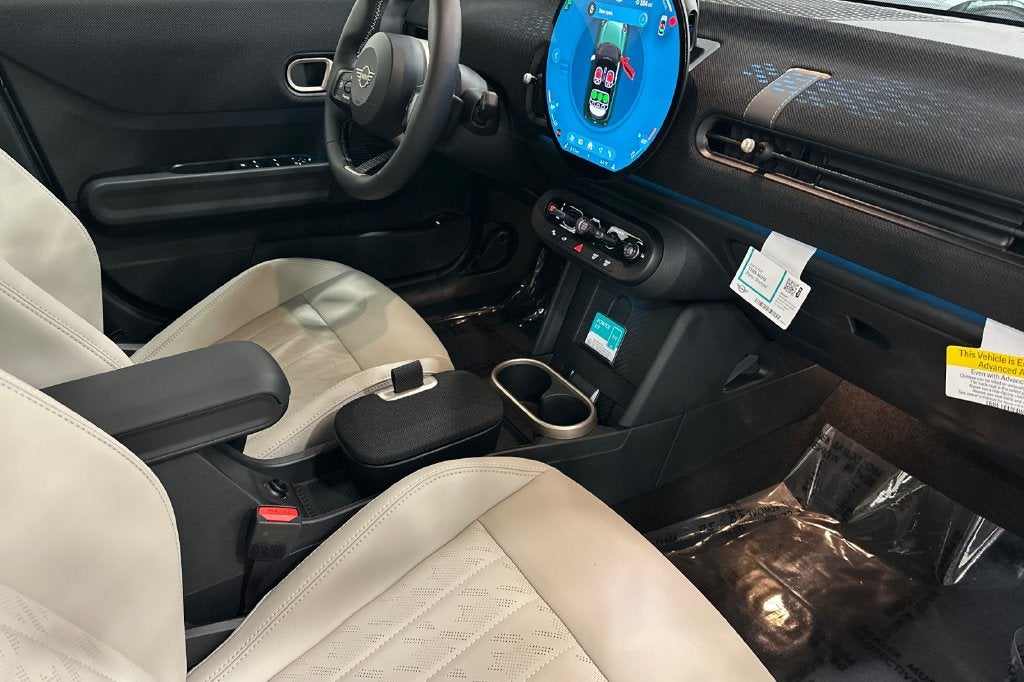 2027 MINI 4 DOOR ICONIC