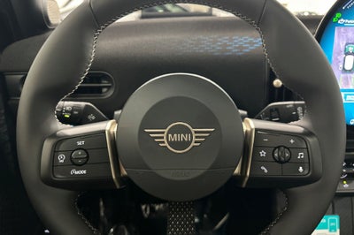 2027 MINI 4 DOOR ICONIC