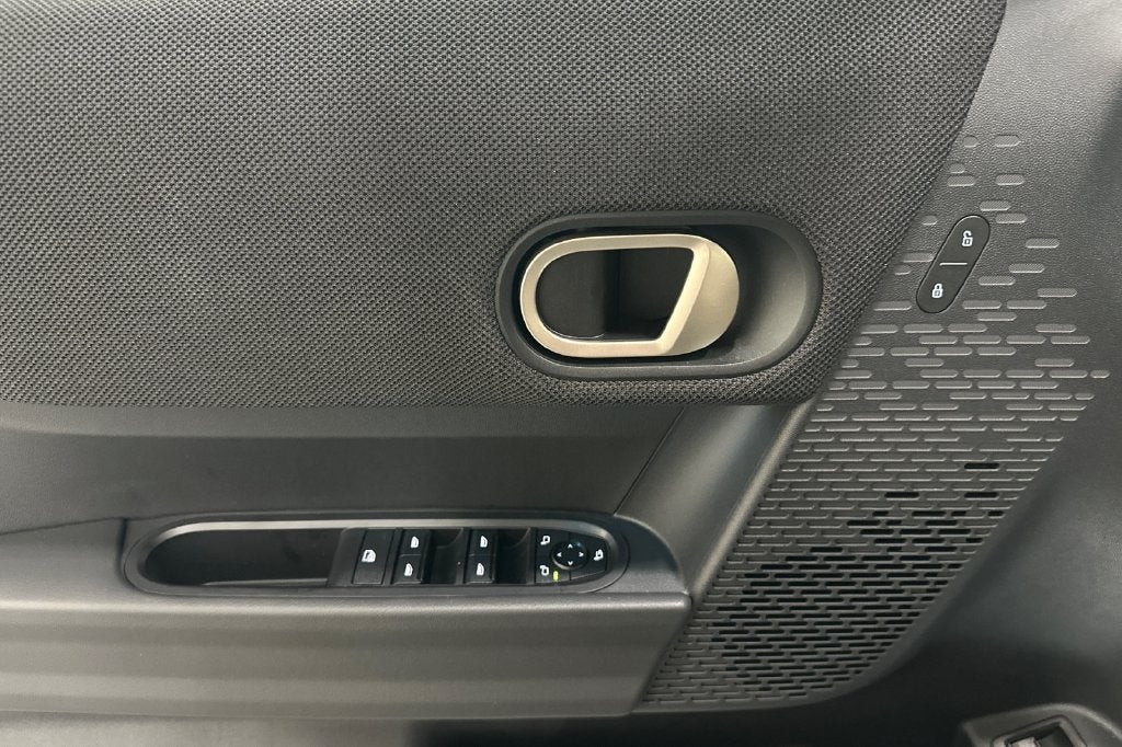 2027 MINI 4 DOOR ICONIC