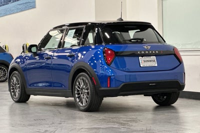 2025 MINI Cooper S Iconic