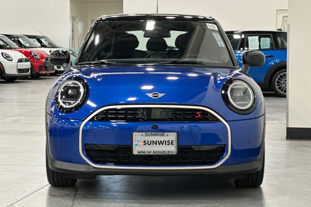 2025 MINI Cooper S Iconic