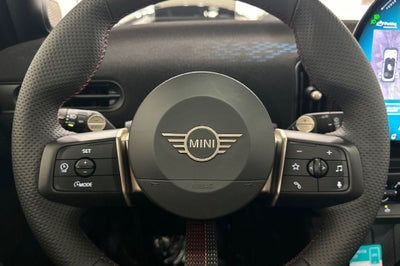 2027 MINI 4 DOOR ICONIC