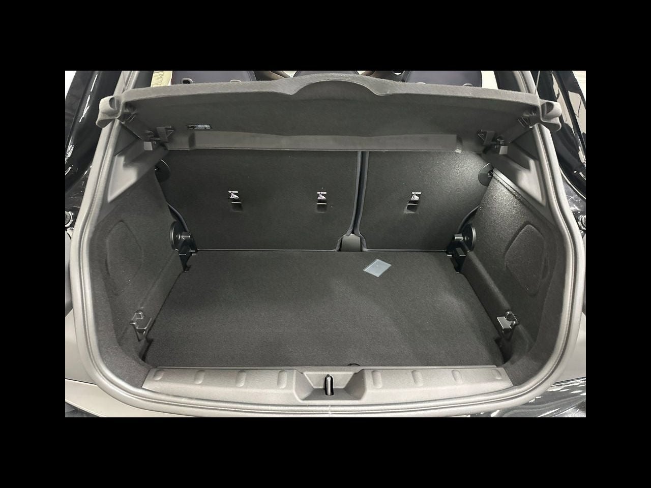 2026 MINI 4 DOOR SIGNATURE PLUS