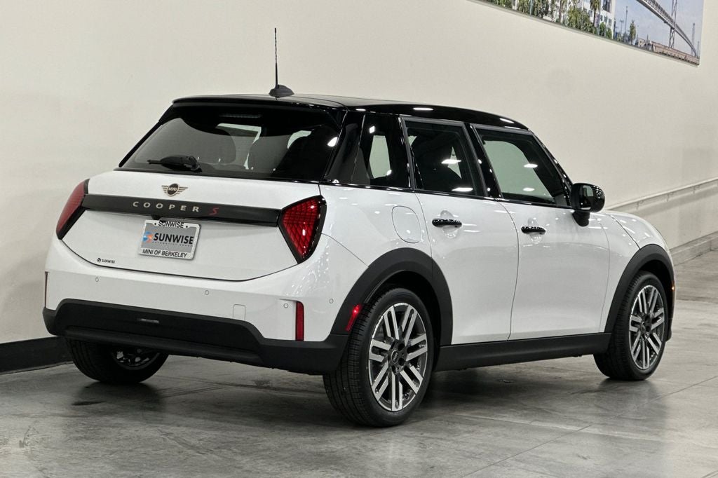 2026 MINI Cooper S Cooper S