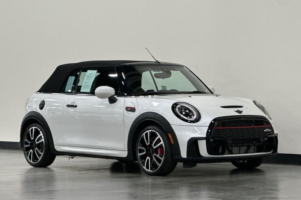 2024 MINI John Cooper Works Iconic