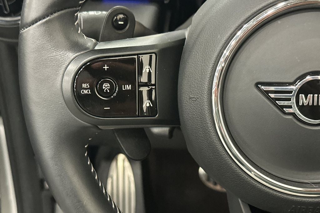 2024 MINI John Cooper Works Iconic
