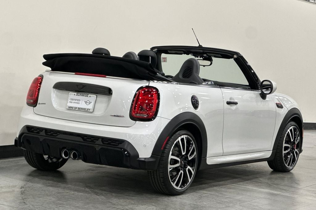 2024 MINI John Cooper Works Iconic