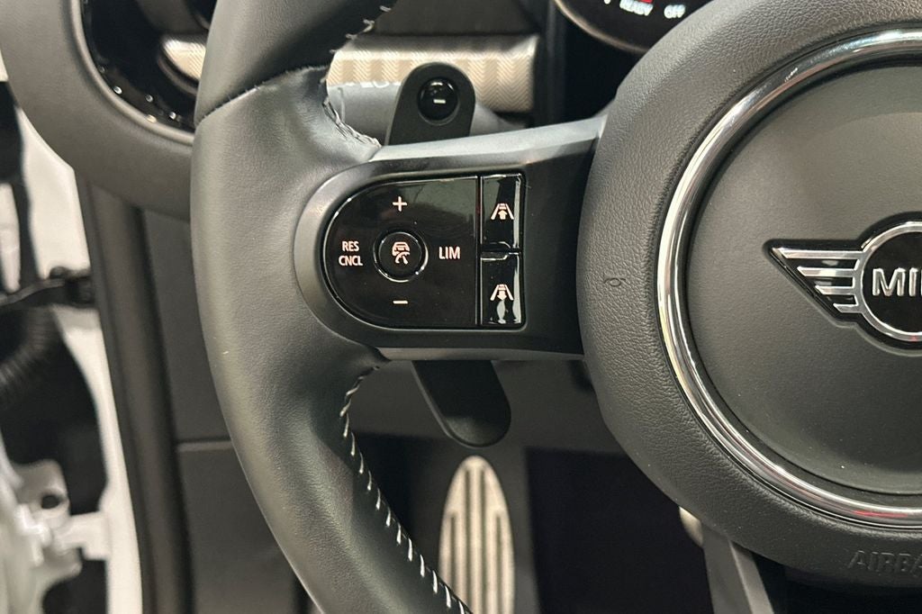 2023 MINI John Cooper Works Clubman