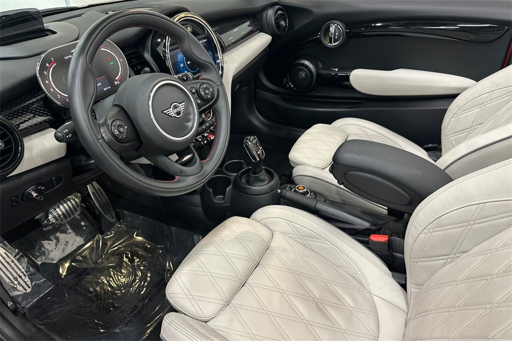 2021 MINI John Cooper Works Iconic