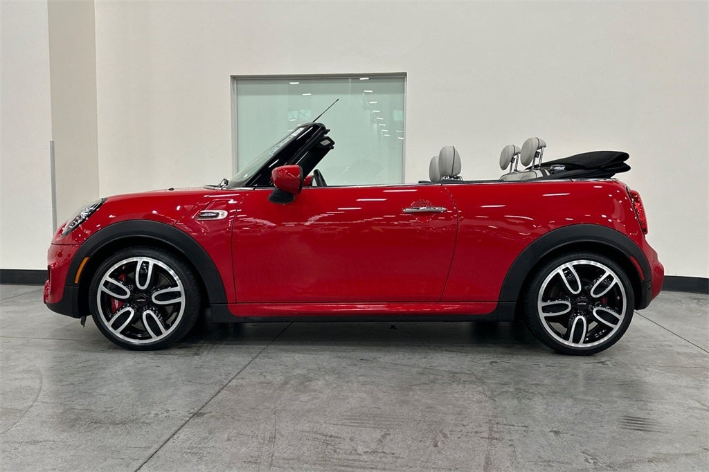 2021 MINI John Cooper Works Iconic