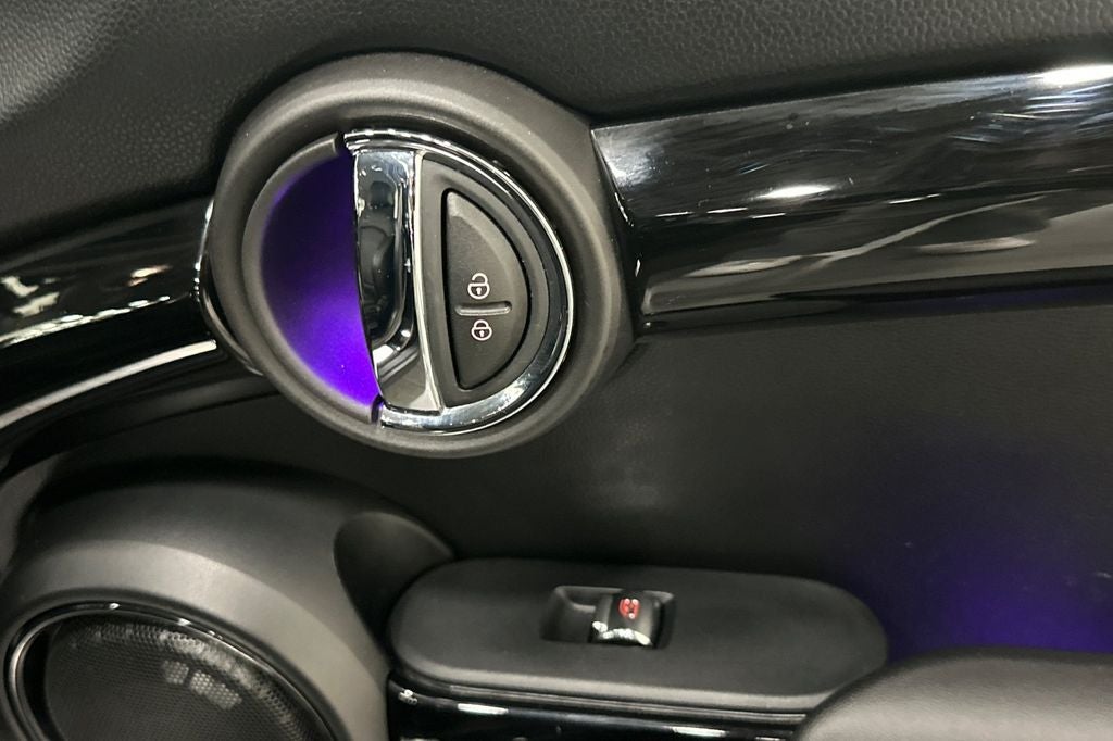 2020 MINI Cooper S Signature