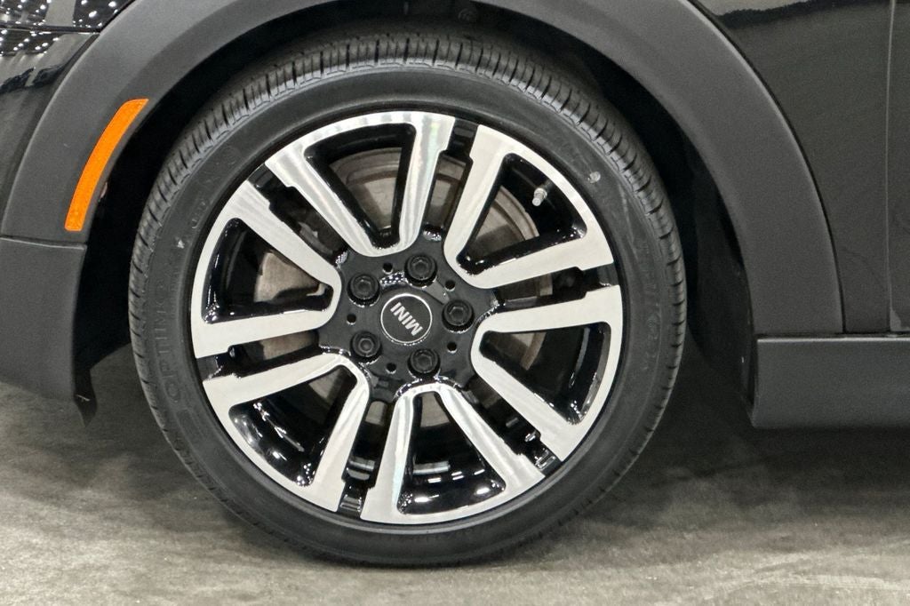 2020 MINI Cooper S Signature