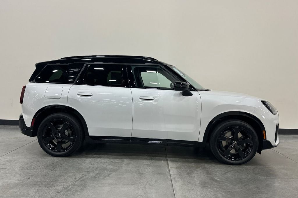 2027 MINI Cooper Countryman Base