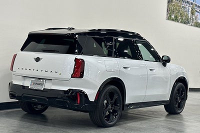 2027 MINI Cooper Countryman Base