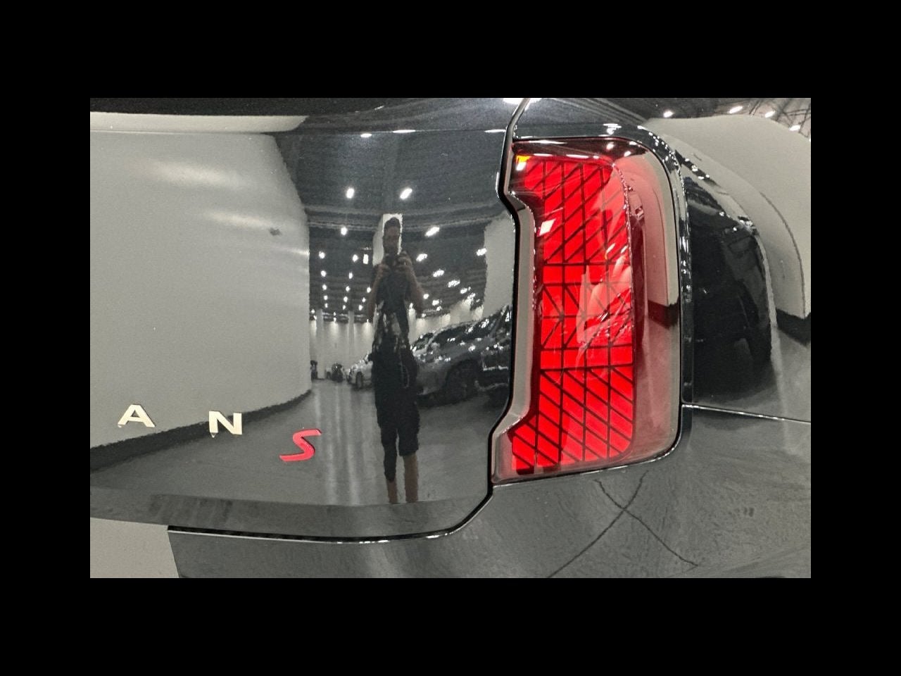 2027 MINI COUNTRYMAN ICONIC