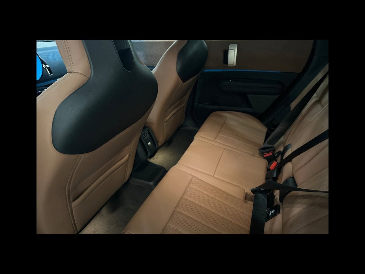 2027 MINI COUNTRYMAN ICONIC