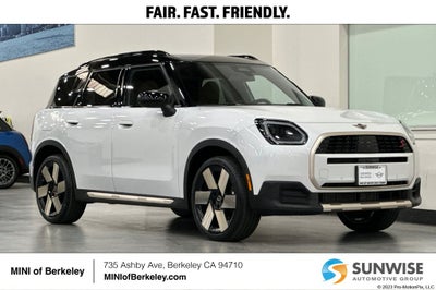 2025 MINI Cooper S Countryman Iconic