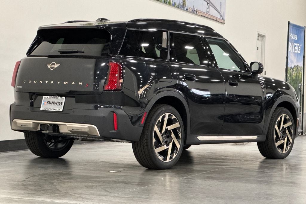 2027 MINI Cooper S Countryman Base