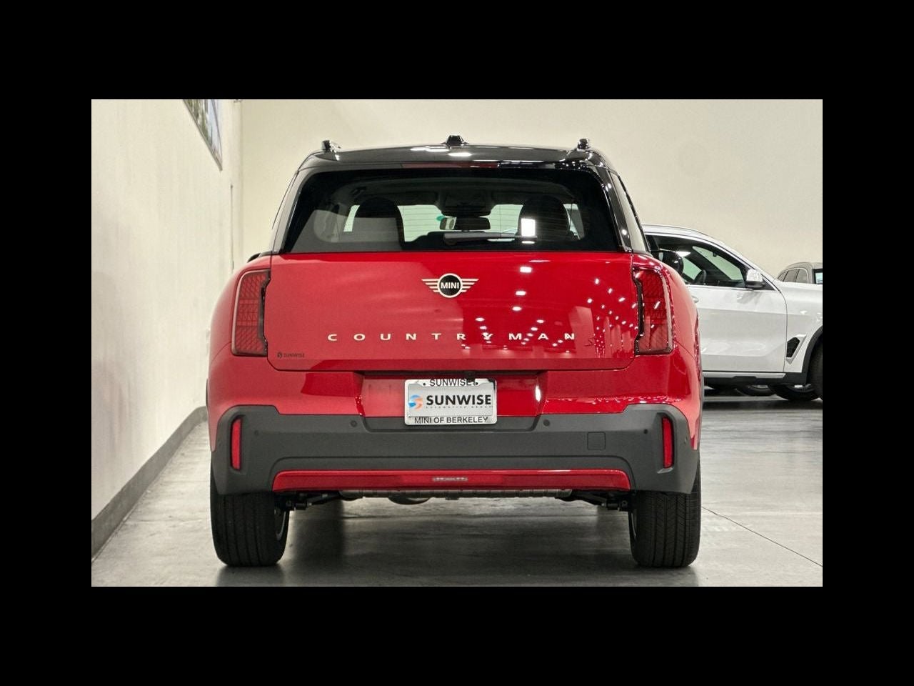 2027 MINI COUNTRYMAN SIGNATURE PLUS
