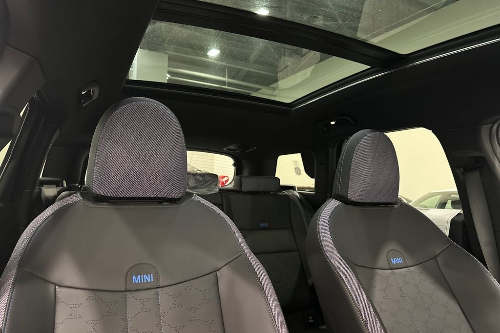 2027 MINI Cooper S Countryman Base