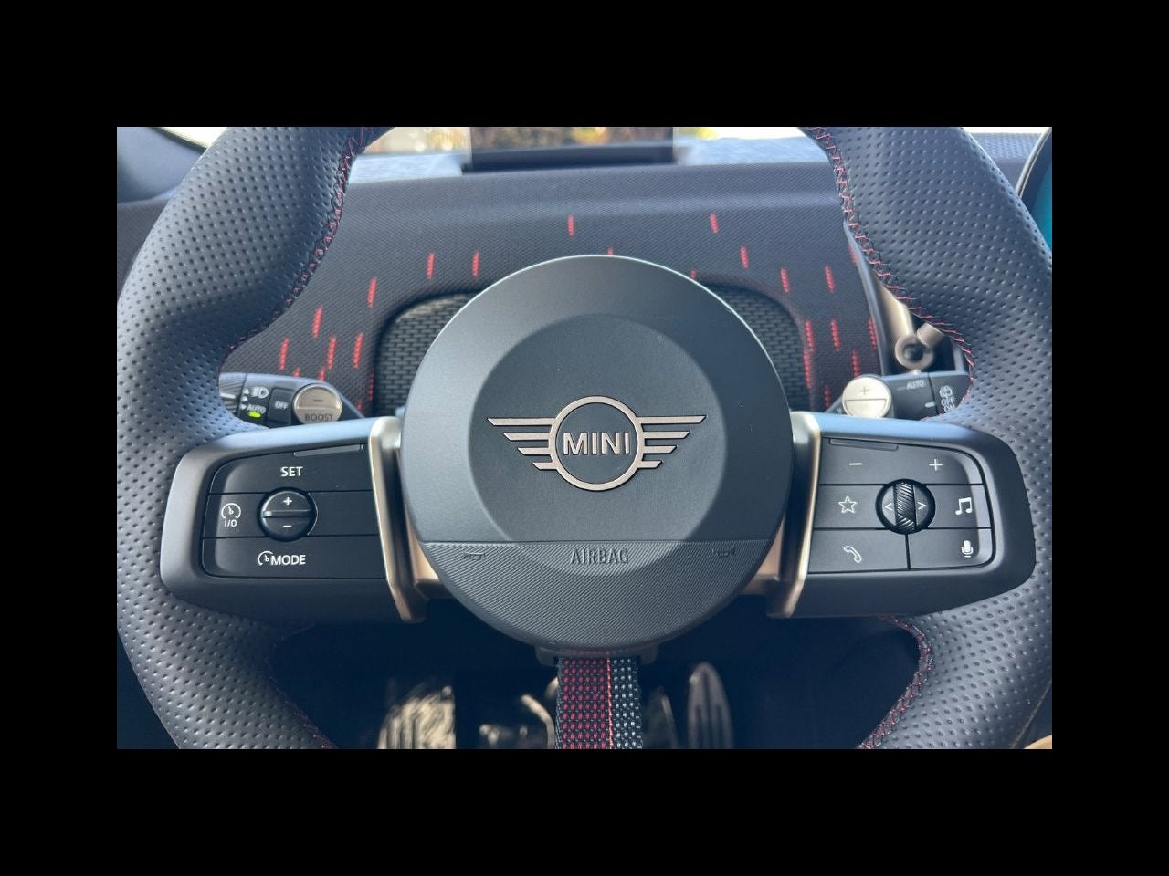 2027 MINI COUNTRYMAN ICONIC