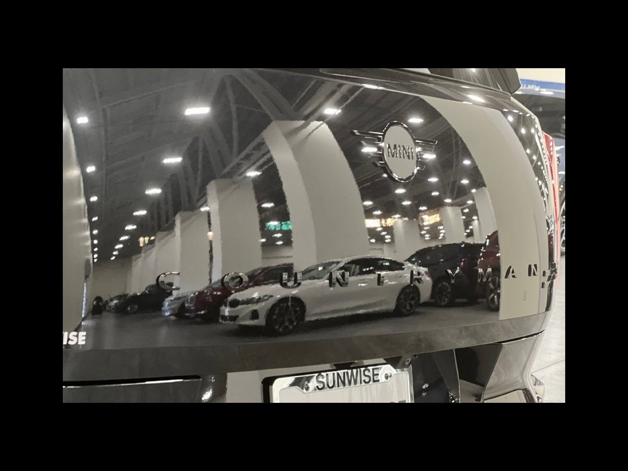 2027 MINI COUNTRYMAN ICONIC