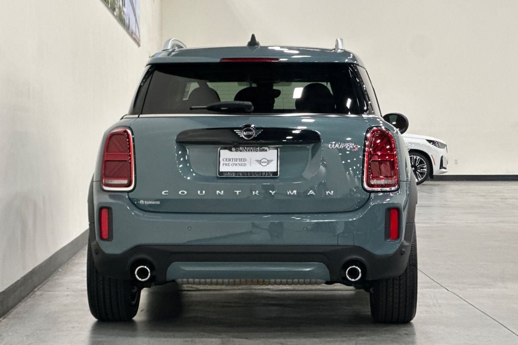 2024 MINI Cooper S Countryman Iconic