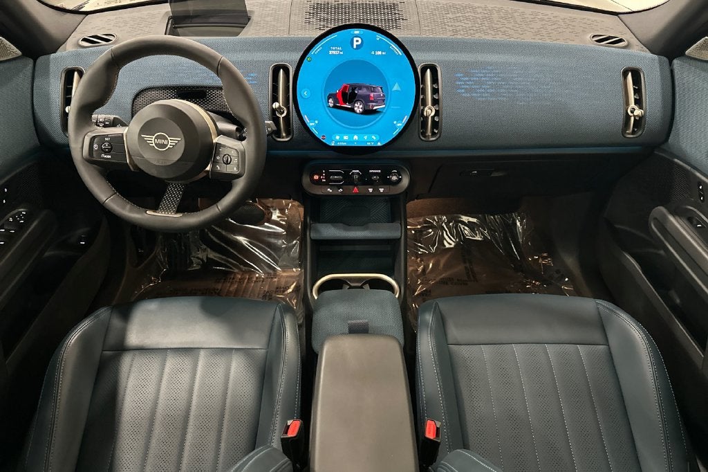 2025 MINI COUNTRYMAN Iconic