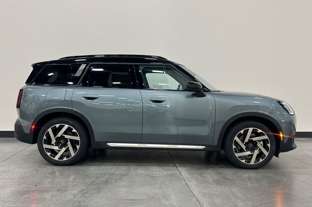 2026 MINI Cooper Countryman SE