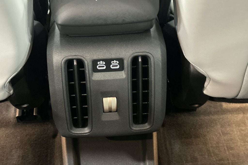 2025 MINI Cooper Countryman Signature Plus