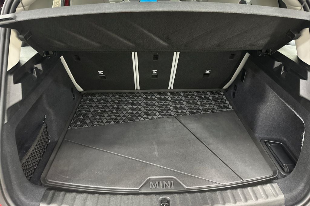 2025 MINI Cooper Countryman Signature Plus