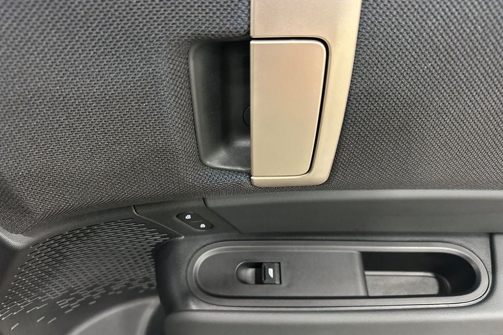 2025 MINI Cooper Countryman Signature Plus