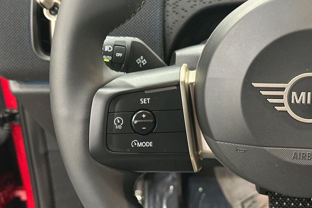 2025 MINI Cooper Countryman Signature Plus