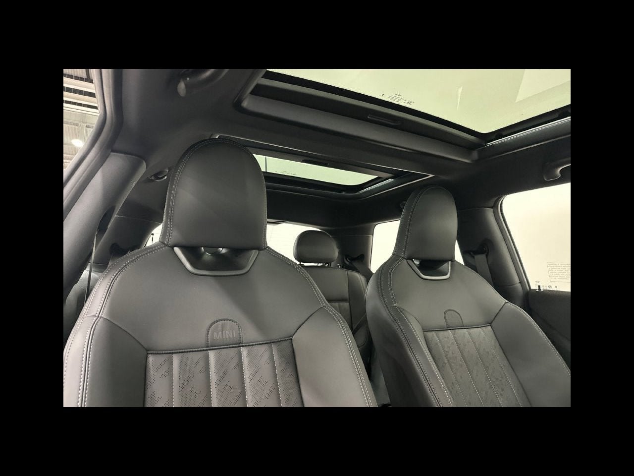 2026 MINI 2 DOOR ICONIC